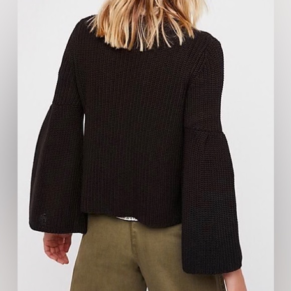 Free People Damsel bell sleeved cotton sweater - Picture 2 of 9